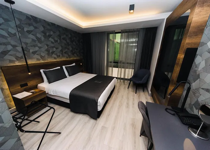 Emen\'S Otel