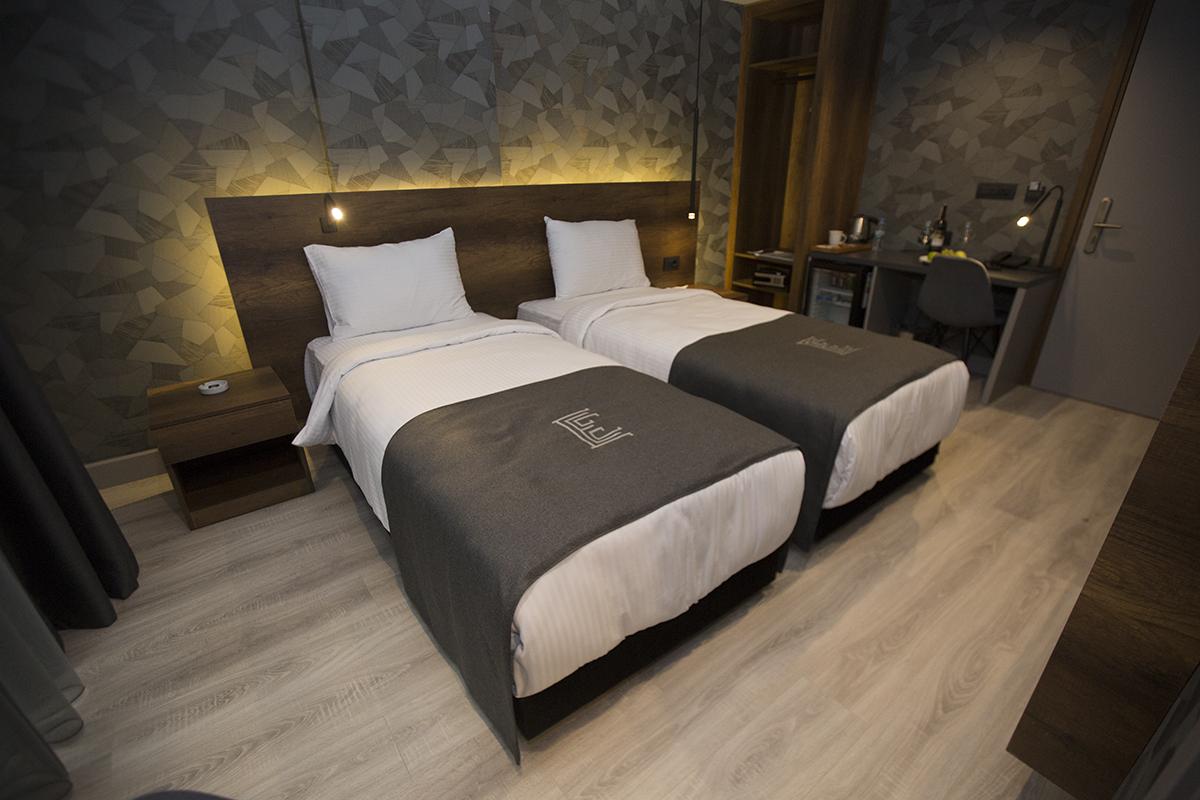 Emen's Otel 4*